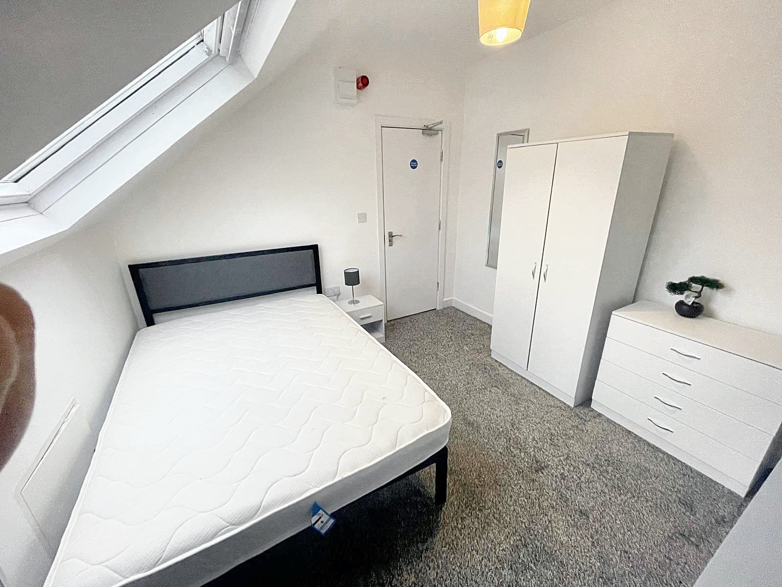 Room 5, 47 Corporation Road, Darlington, Darlington, DL3 6AD