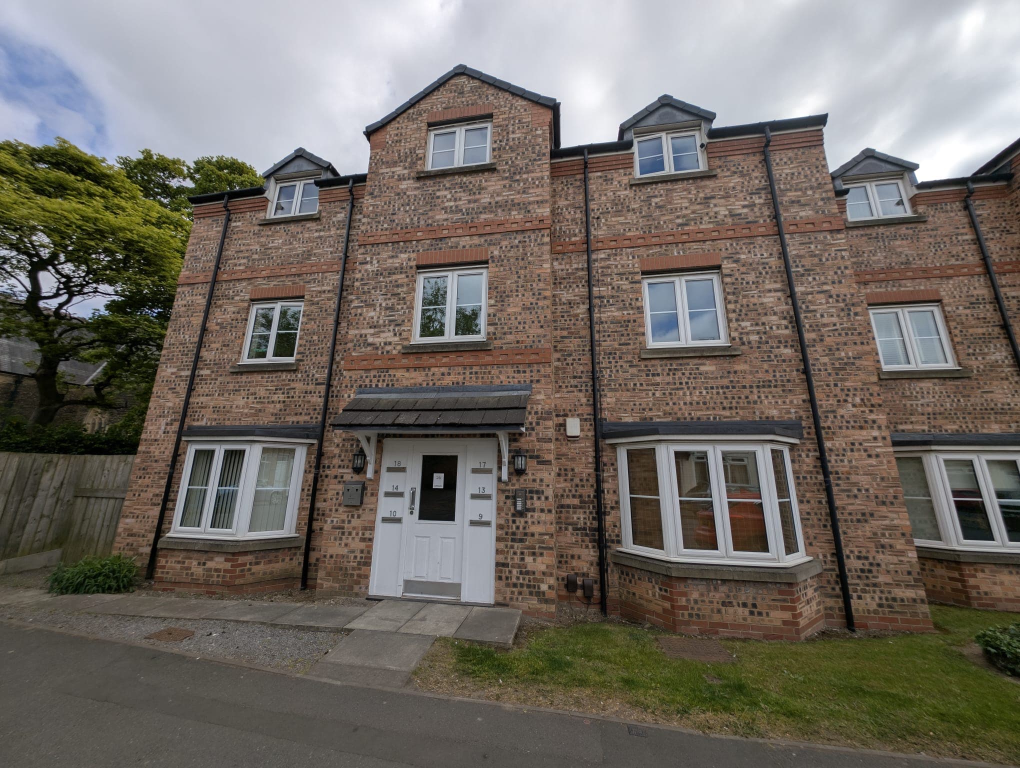 St. James Court, Darlington, Darlington, DL1 2LX